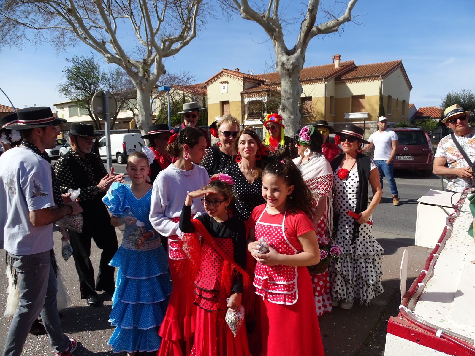 Groupe au Carnaval de mars